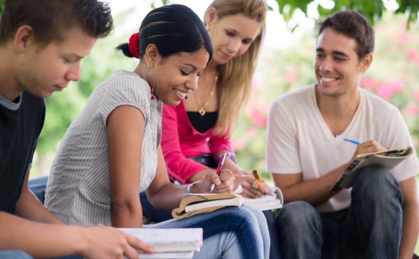 College Student Scholarships – The best way to Fund Your Education